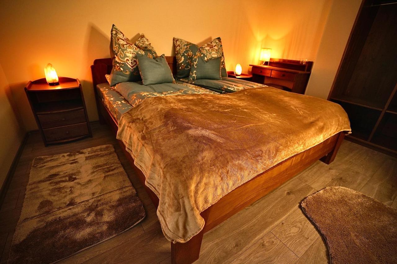 Bed and Breakfast Bacchus Pub és Panzió à Dunaharaszti Extérieur photo